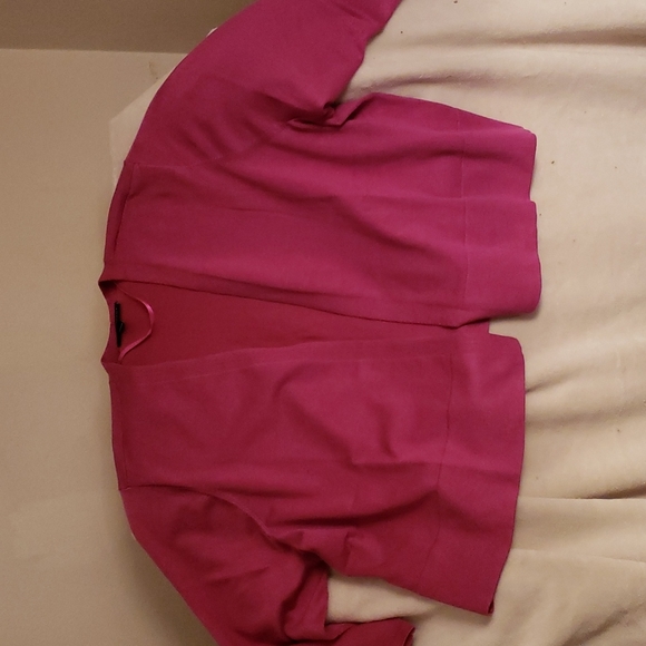 Sweater/jacket - Picture 3 of 5